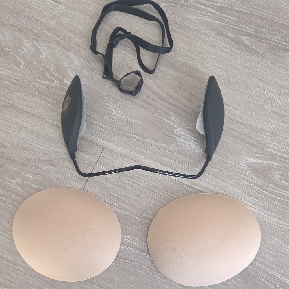 Misses Kisses Bra: The Frontless Bra - Shallow Plunge w/ OG Bra Pads